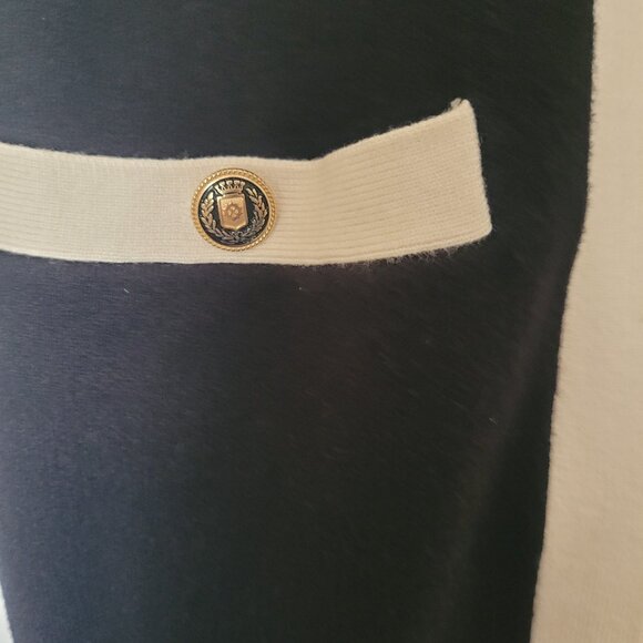 EXPRESS Tipped Shoulder Novelty Button Pocket Cardigan in Black/Cream Size M - Picture 3 of 6